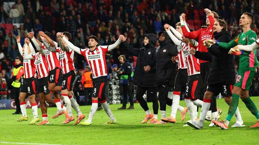 ৫ ম্যাচ হাতে রেখে হ্যাটট্রিক চ্যাম্পিয়ন পিএসভি আইন্দহোভেন